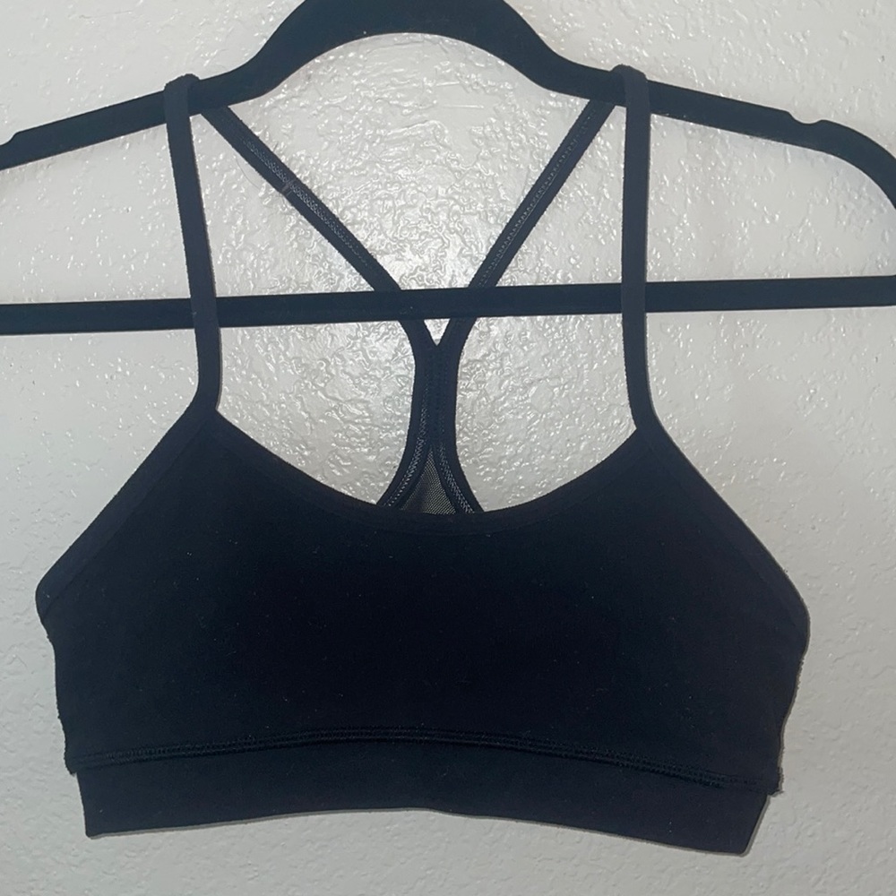 Lululemon Flow Y Bra - Size 4